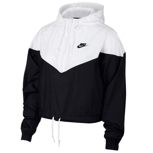 Nike women's sportswear heritage windrunner jacket Clearance